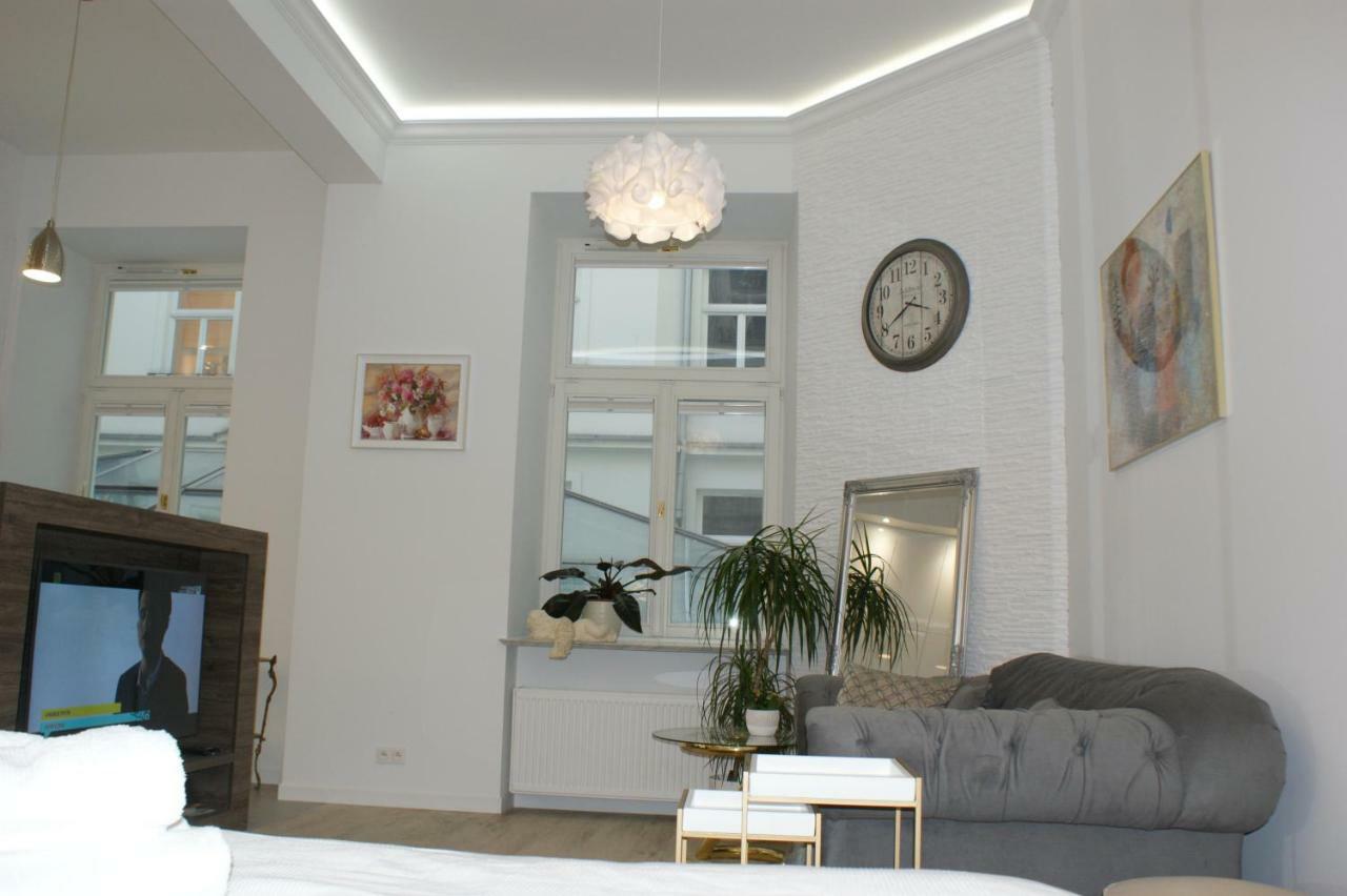 Lovely Apartment- Poznanska 16 Varsovie Extérieur photo